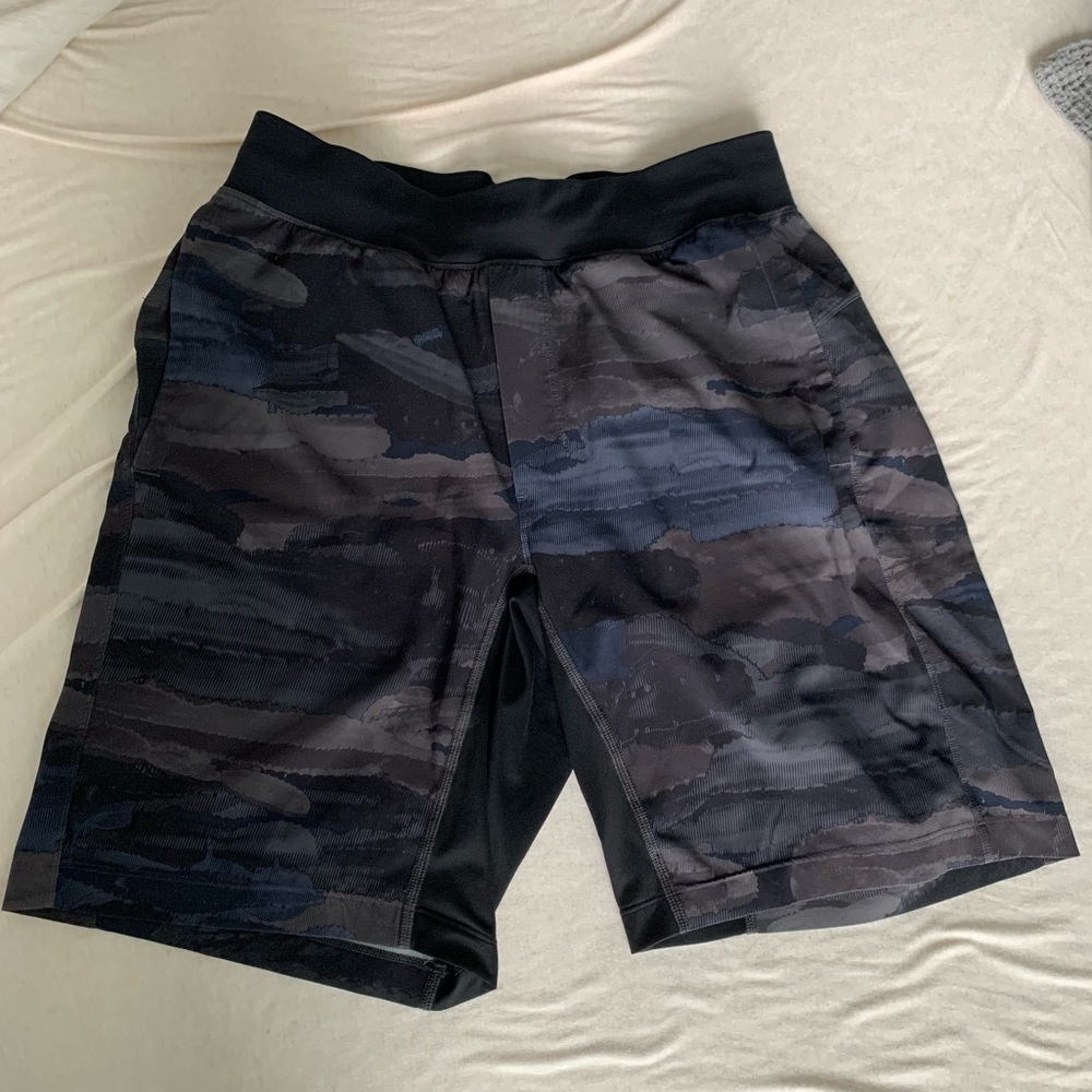 Lululemon THE Linerless Short Men’s Medium